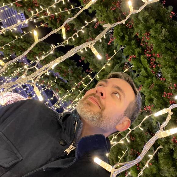 Meet your Posher, Jon - Picture 1 of 1